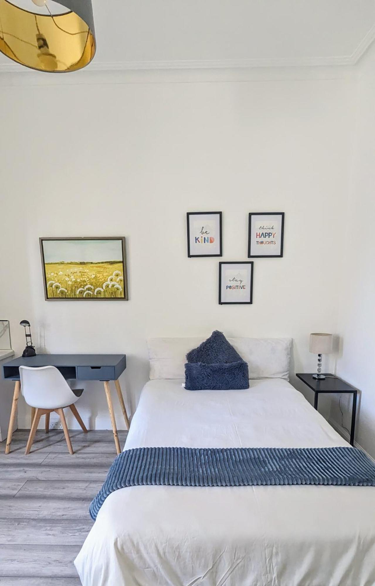 Huge Room In The City เอดินบะระ ภายนอก รูปภาพ